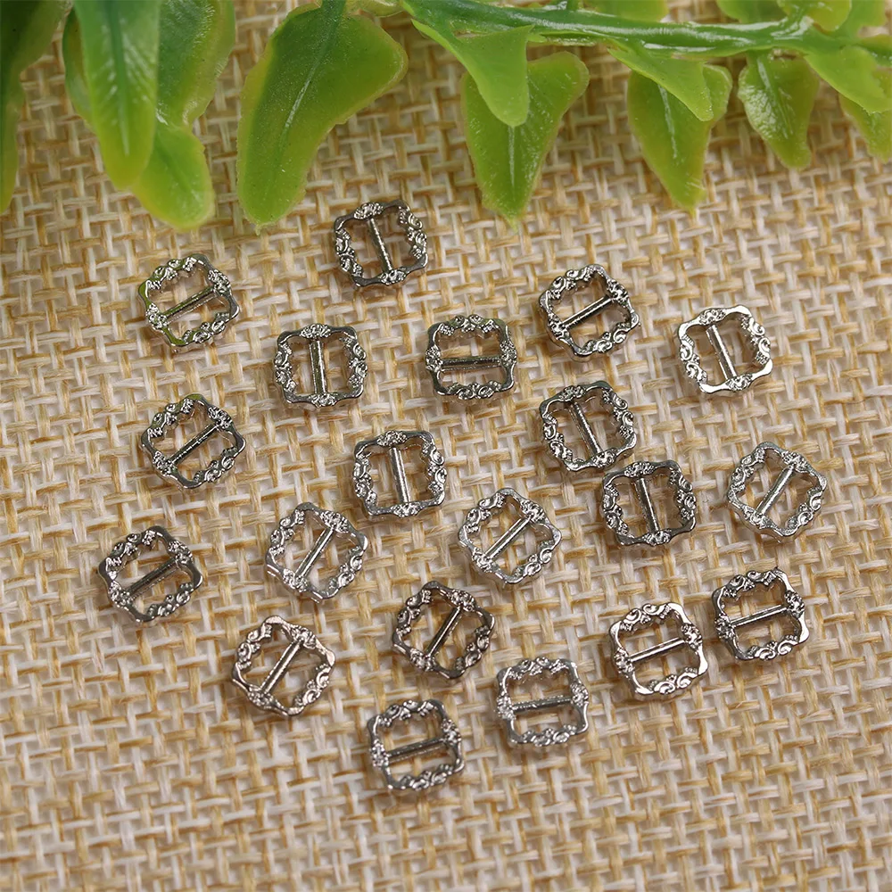 20/40pcs High Quality 4 Colors Mini Ultra-small Diy Dolls Buckles  Bags Accessories Tri-glide Buckle Pattern Belt Buttons