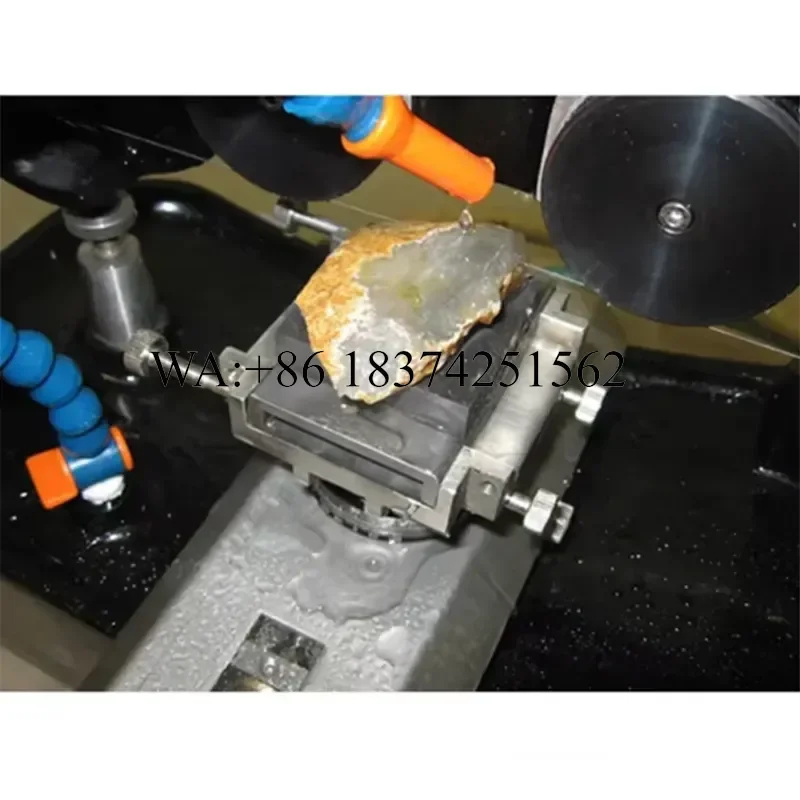 Wmwmnu for Innovative Circulating Precision Diamond Wire Cutting for Solar Panel Production