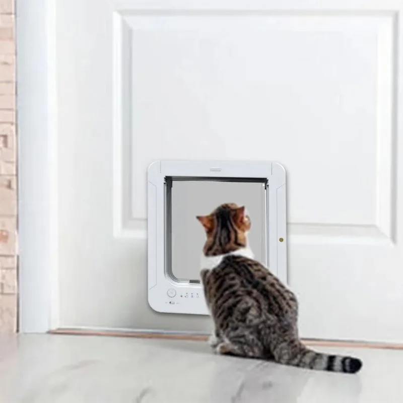 Electronic Induction Dog Cat Door Automatic Smart Pet Safe Door Cat Flap with Microchip Sensor Controllable Direction Cat
