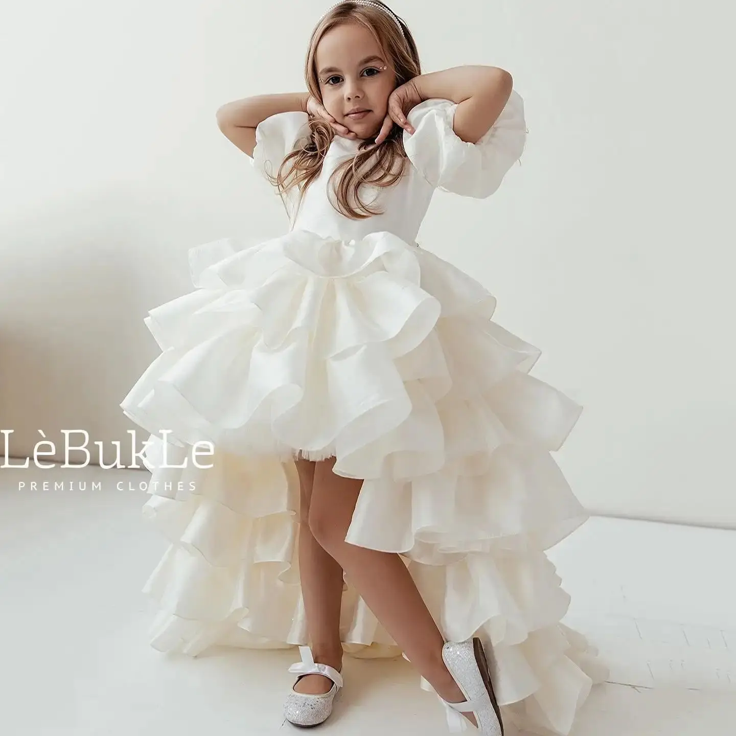 

White Flower Girl Dresses for Wedding Tiered Ruffles Kids Birthday Gowns Bows Floor Length Children First Communion Dresses