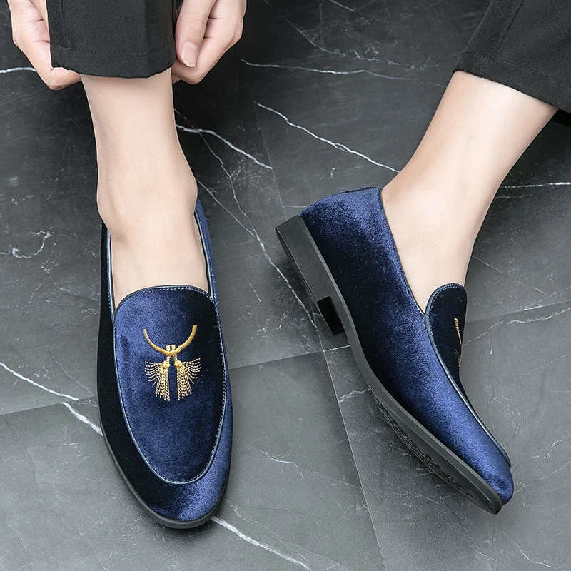 2023 Men\'s Wedding Designer Business Embroidery Velvet 38~48 Leather Dress Driving Luxury Casual Shoes for Men Loafers Moccasins