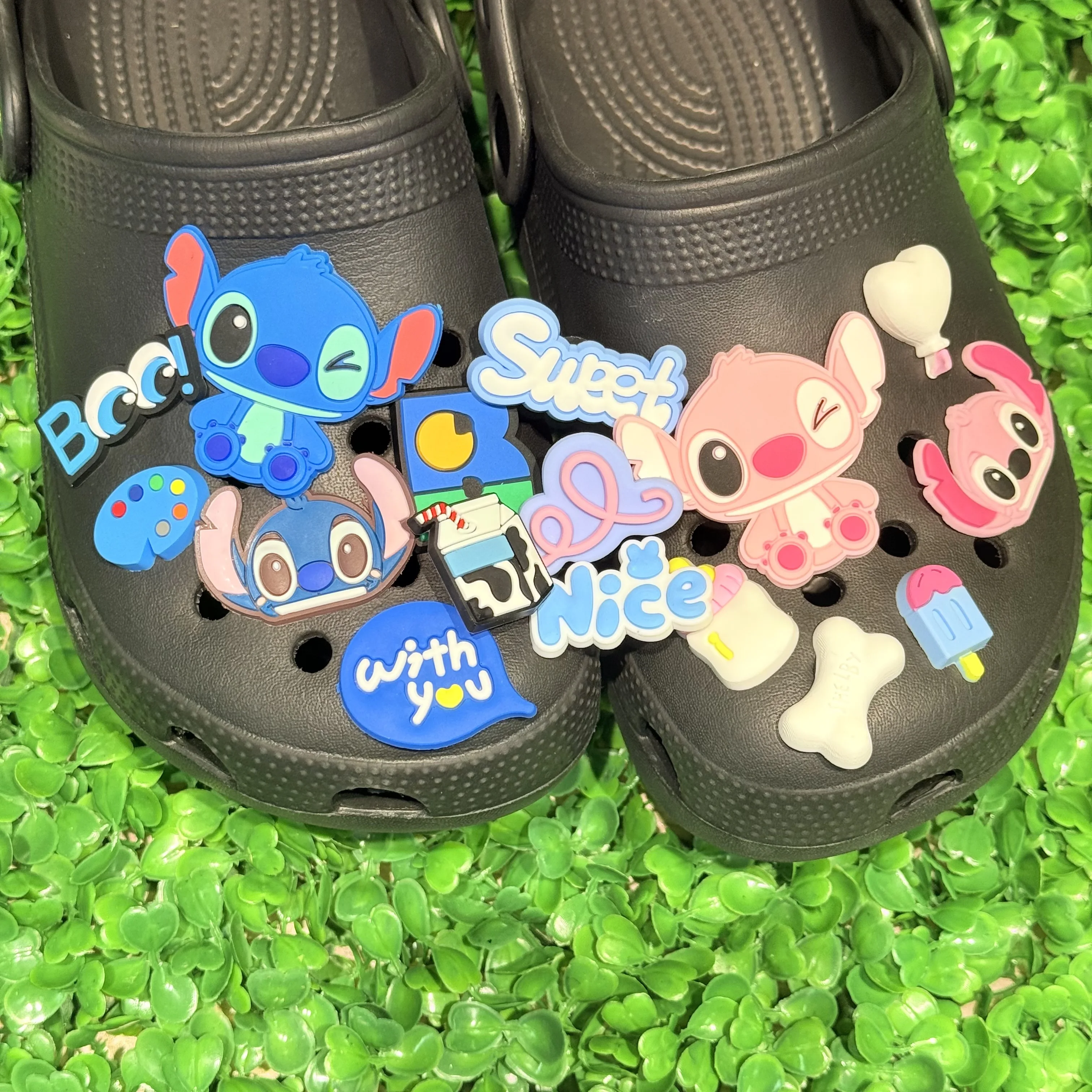 

16Pcs Disney Cartoon Stitch PVC Shoes Charms Nice Milk Bone Boys Girls Sandal Buckle Ornaments DIY Wristband