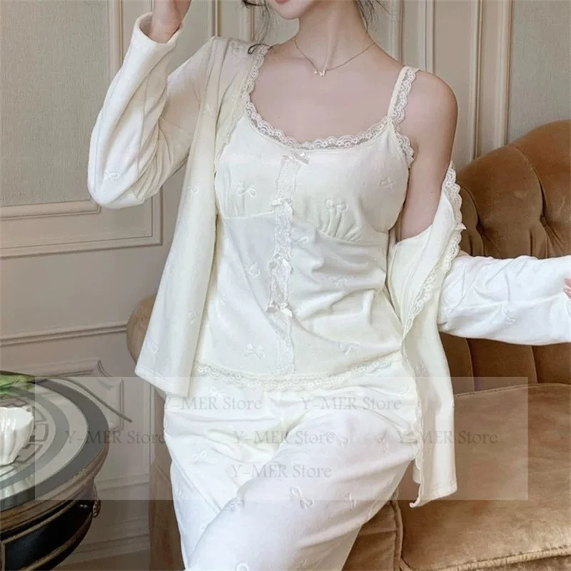 

Осень-зима, теплый комплект из 3 предметов для сна, домашняя одежда в стиле принцессы, бархатная кружевная отделка, пижамный костюм, женская повседневная верхняя одежда, удобные пижамы