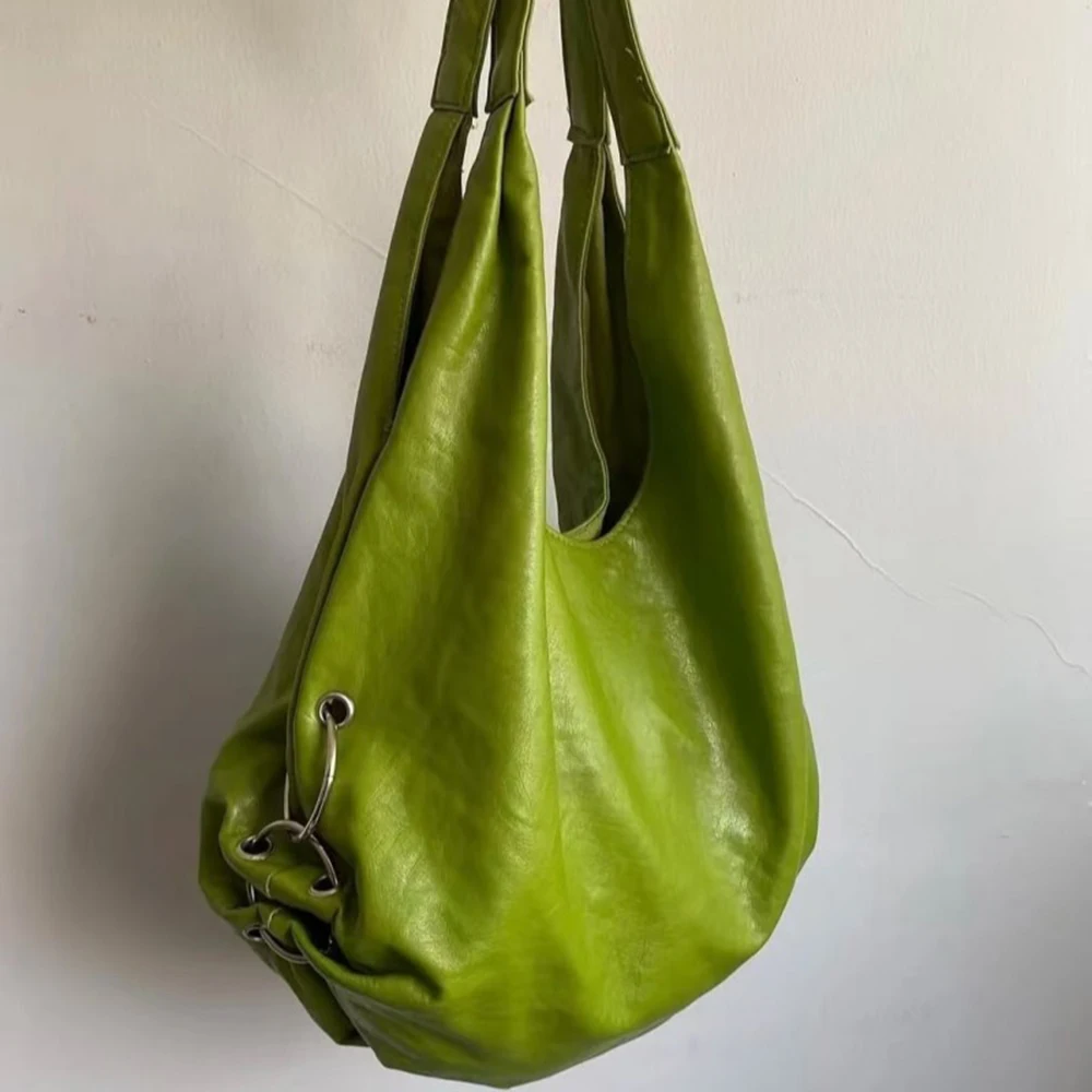 

Green Summer Metal Folded Retro Tote Bag Women Large Capacity Soft Leather Handbag Single Shoulder Bag Versatile Commuter Bag