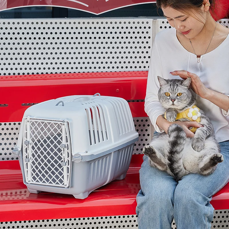 Portable Large Capacity Cat Dog Cage Breathable Outdoor Pet Carrier Pet Aviation Box Cat Transport Cage for Travel and Car