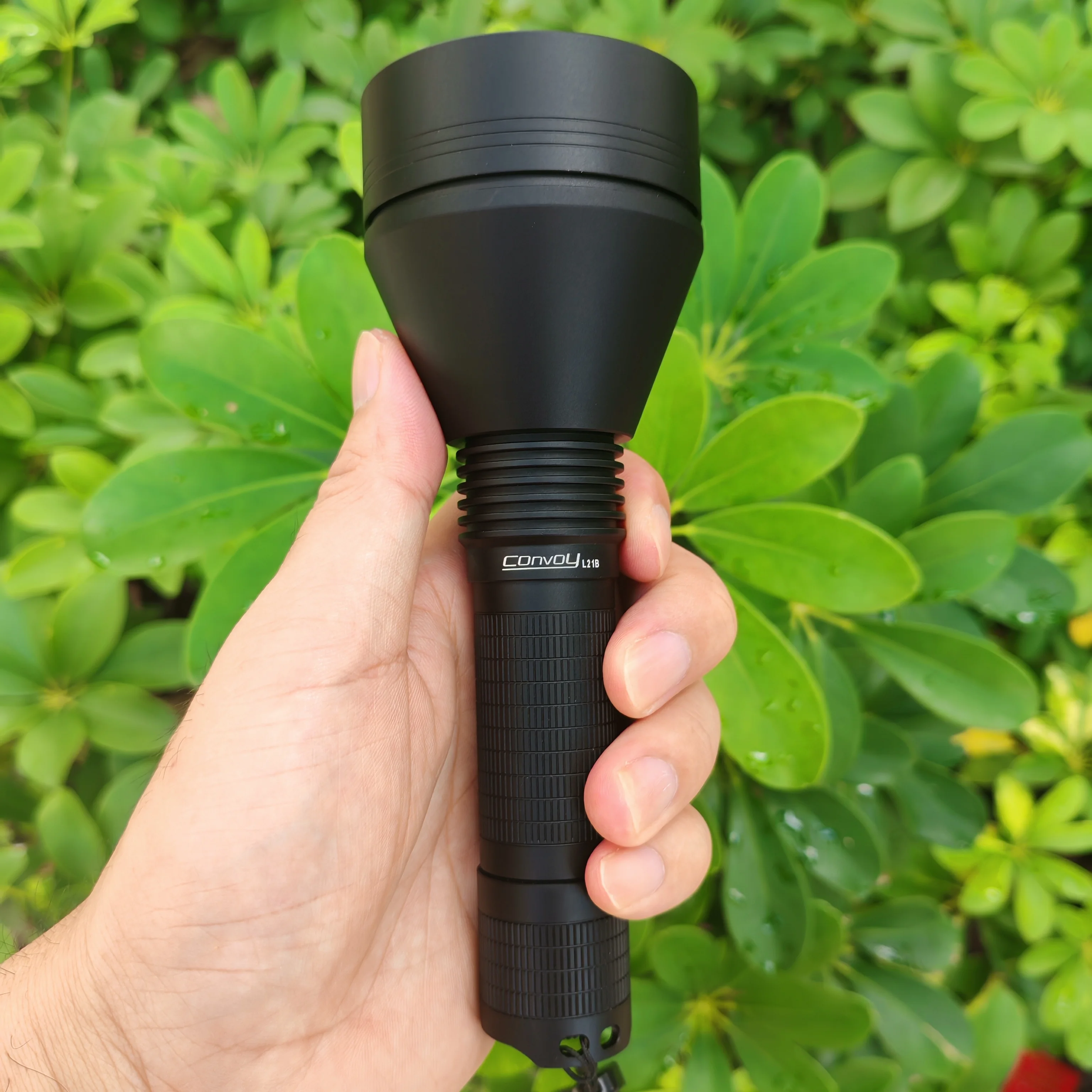 Convoy Red Light Flashlight L21B KR CSLNM1.23 High Powerful 21700 Flash Torch Light Long Range Camping Hunting Lamp