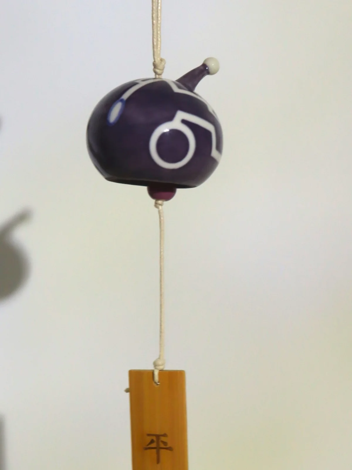 Genshin تأثير الوحل Kawaii ديكور معلق السيراميك الرياح الدقات في الهواء الطلق قلادة للسيارات غرفة المعيشة ديكور الهدايا