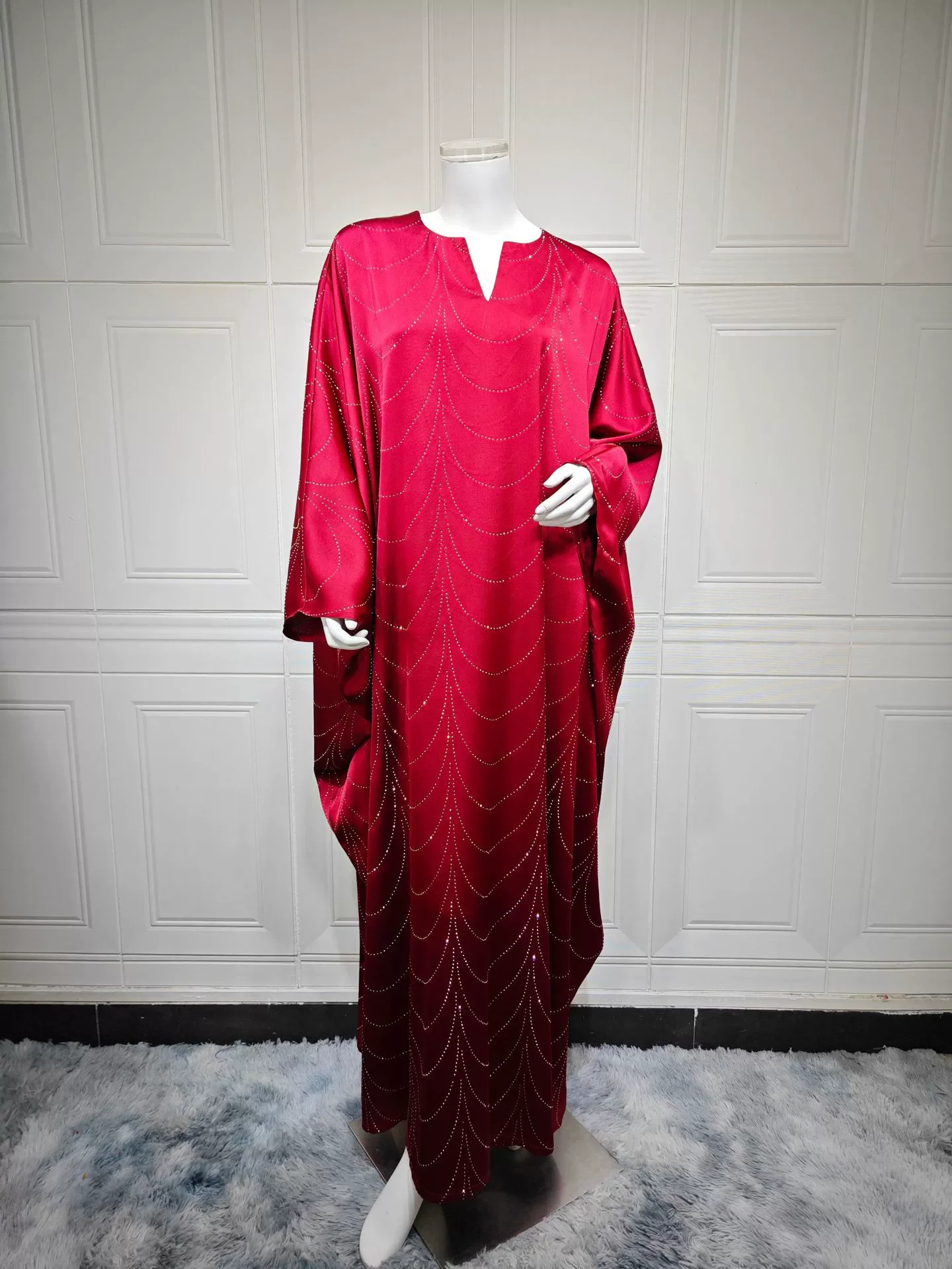 Ramadán Arabia Saudita Oriente Medio modesto Primavera/Novedad de verano ropa de mujer moda de lujo suelta caliente diamante Abaya bata vestido