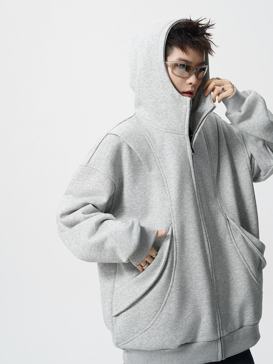 

Мужская толстовка Cleanfit Deconstructed Patchwork с капюшоном, новая коллекция Осень-Зима 2025, модная брендовая утепленная куртка-худи