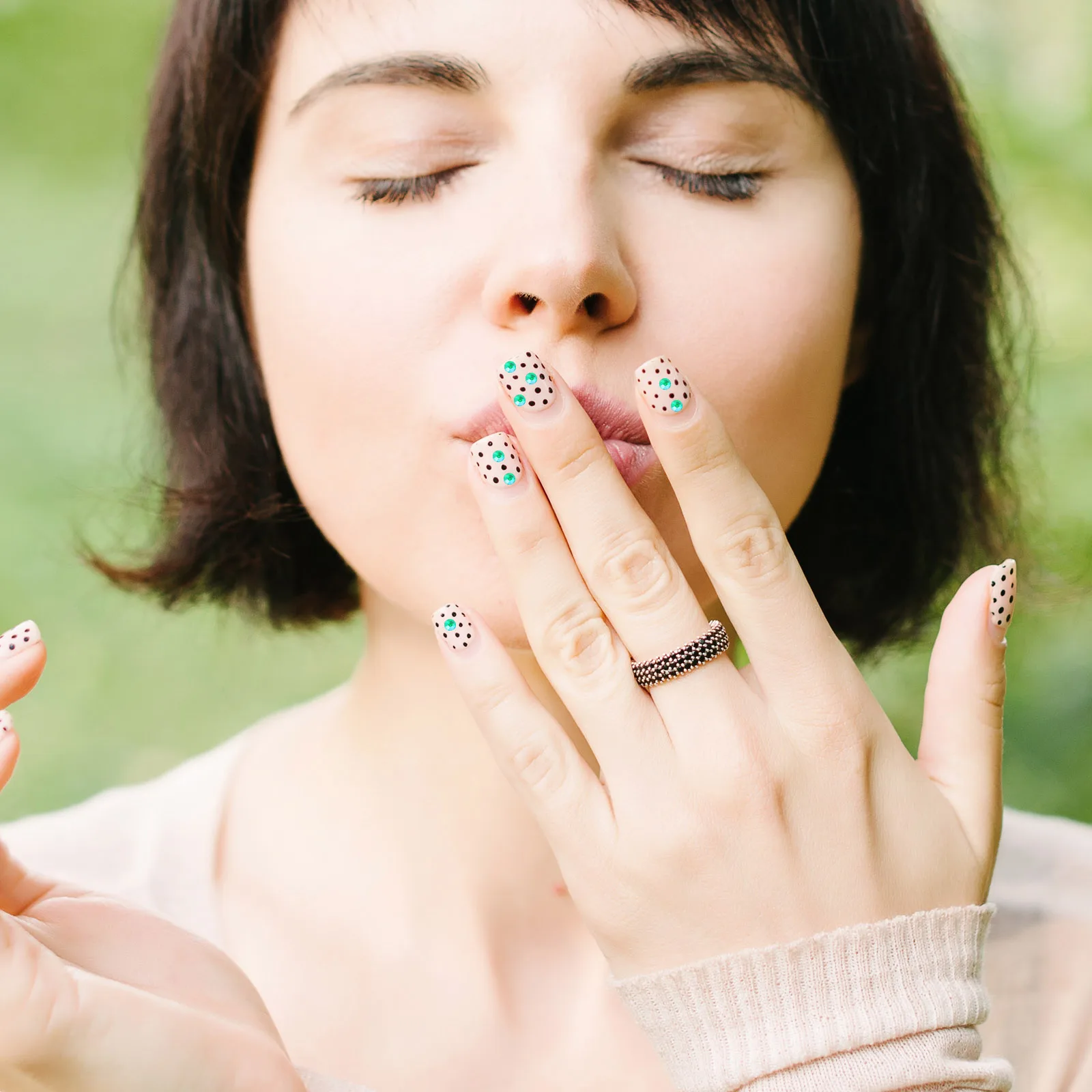 

1 set 1 Set Flatback Diamond Nail Art Decorations Shiny Rhinestones Diy Manicure Accessories Nail Charms Professional Salon