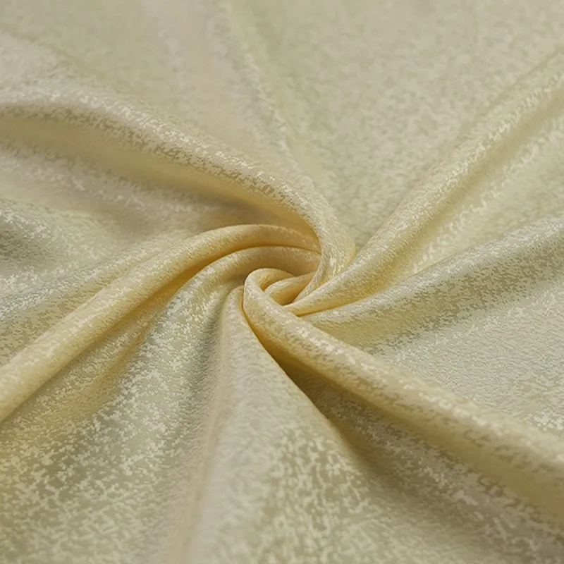 The fabric of new Chinese-style Hanfu cheongsam and waistcoat made light yellow narrow-width pure silk