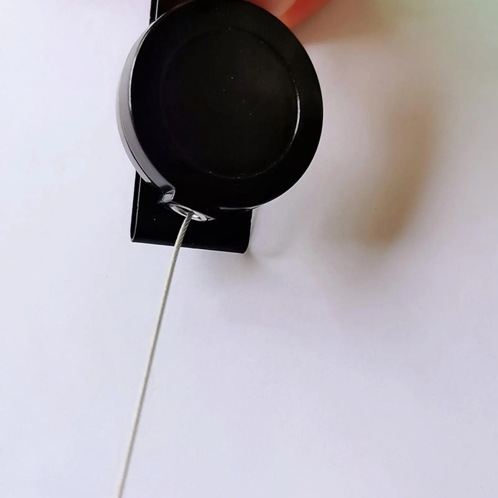 

Name Tag Retractable Keychain Anti Theft Metal Wire Pull Keyring Holder for Employee Work Card Access