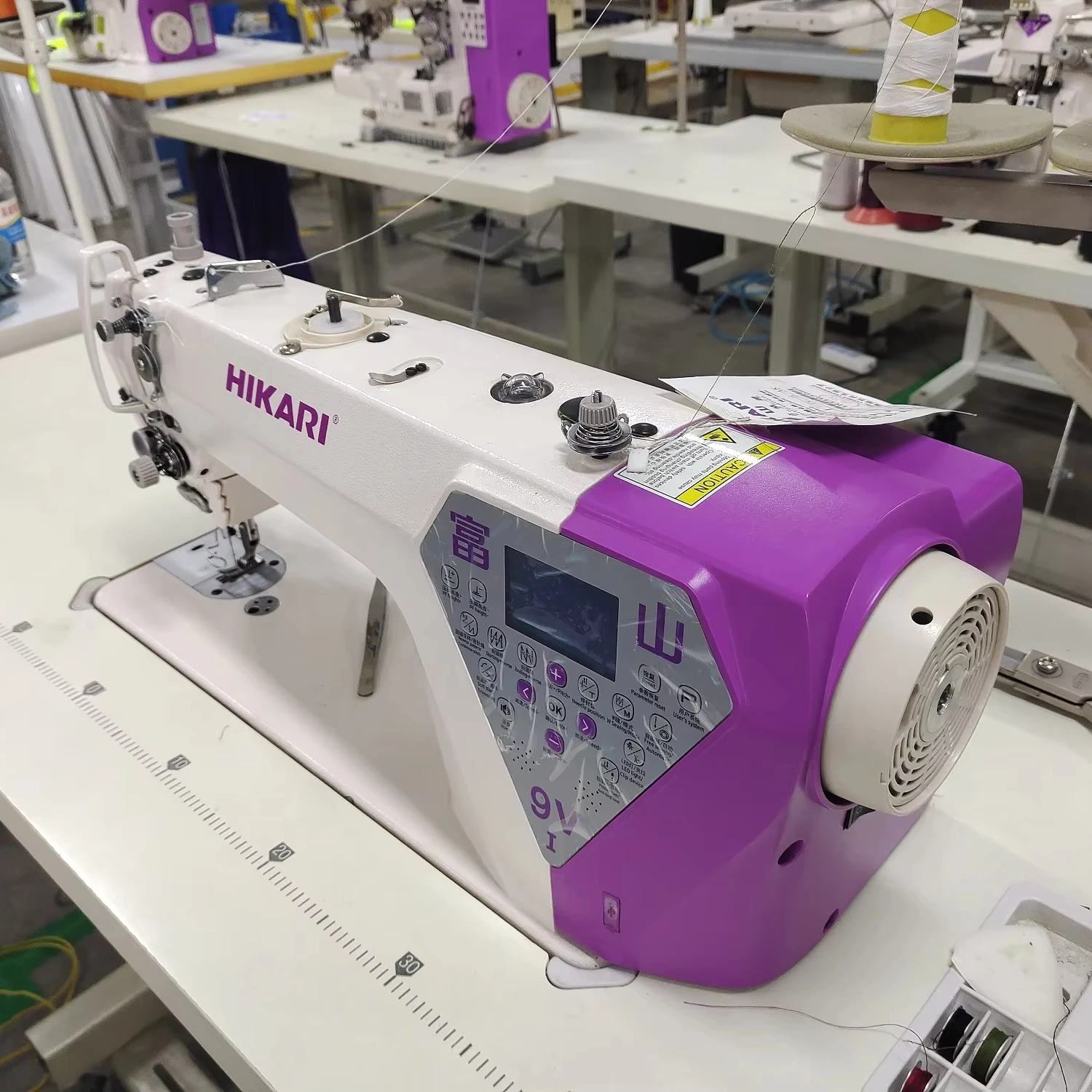 Professional Supply Digital lockstitch Industrial Sewing Machine No Thread Breakage Sewing Machine