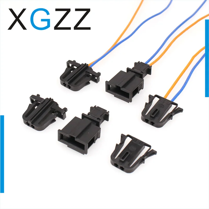 1J0971972 3B0972712 is suitable for Volkswagen high pitched speakers/license plate lights/door lights/trunk lights plug 15CM