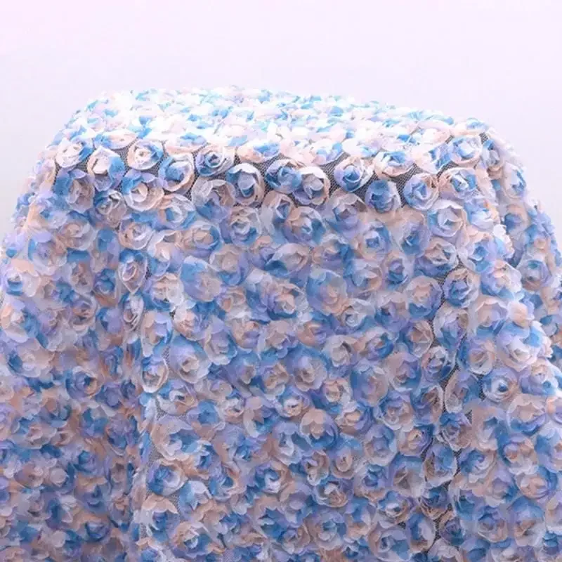 فستان سهرة كلاسيكي مطبوع عليه وردة ثلاثية الأبعاد مع لوحة قماش مطرزة ونسيج شبكي على شكل زهرة