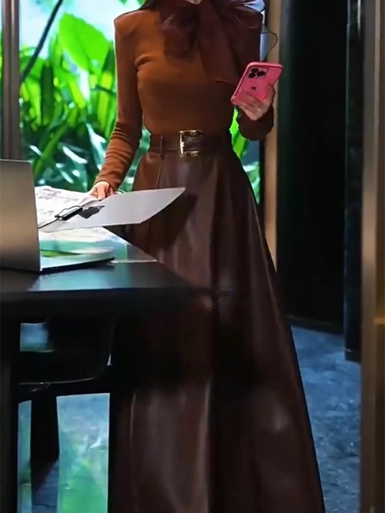 Tempérament élégant deux pièces ensemble femmes automne nouveau minceur pull + à lacets demi-jupe haut de gamme Design sens ensemble