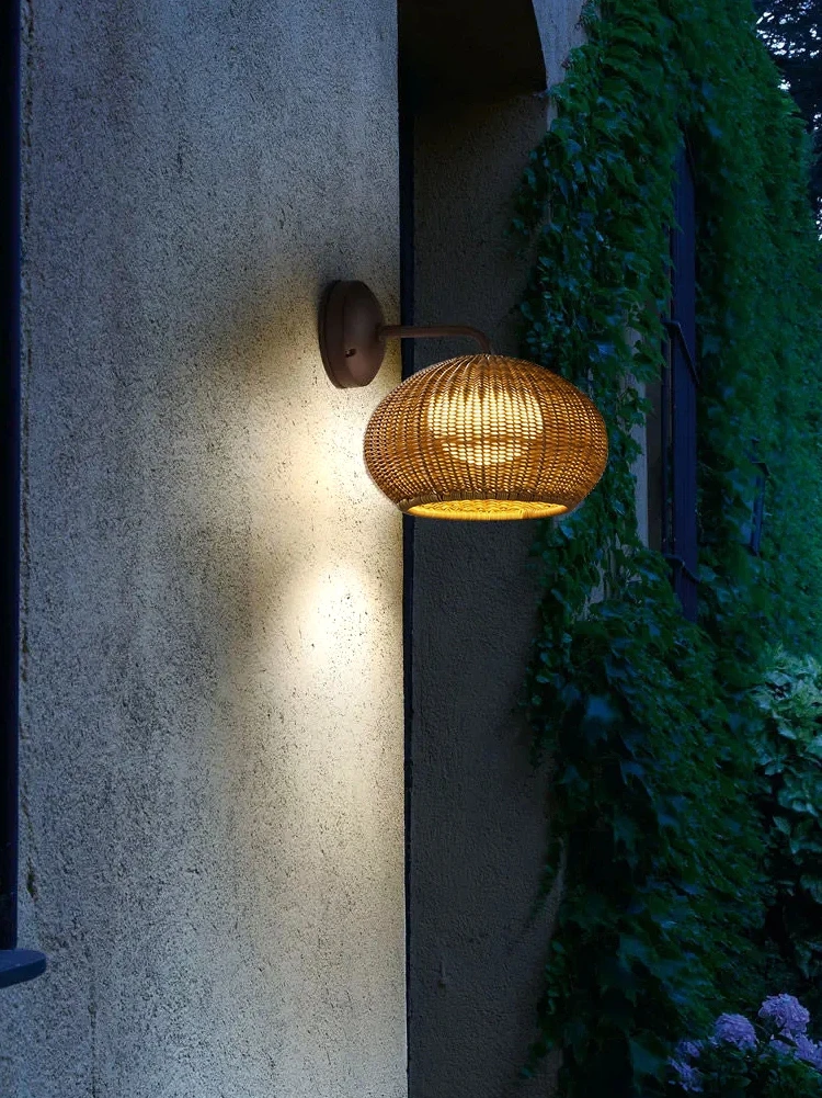 

Outdoor rattan wall lamp waterproof villa courtyard garden wall lamp B&B outdoor wall lighting corridor wall lamp