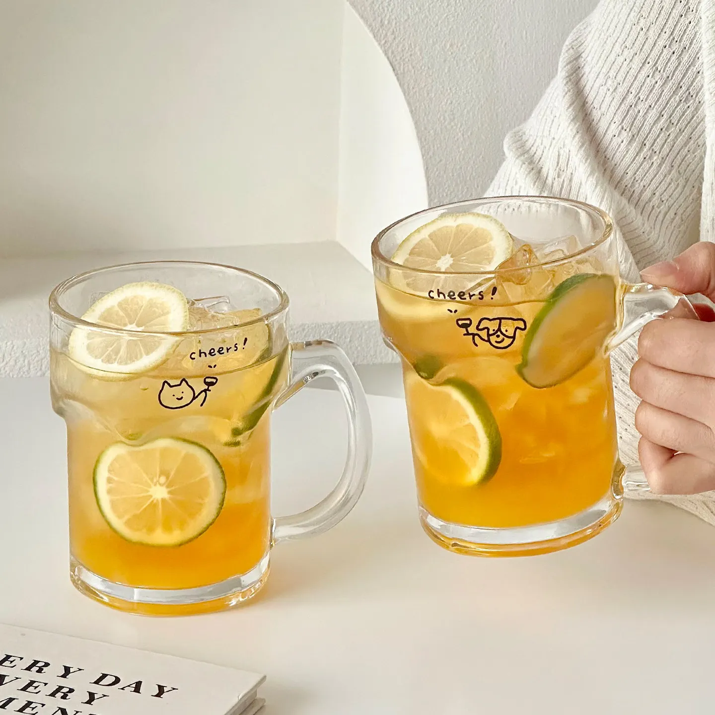 Creative Handle Beer Glass New 510ml Large Capacity Good-looking Juicy Glasses Cute Cartoon Print Exquisite Transparent Glass