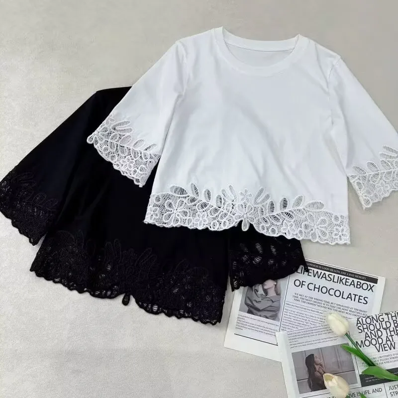 女性 2 色セット中空刺繍ラウンドネック半袖トップ + ウエストゴムショーツルーズ女性の綿のスーツ