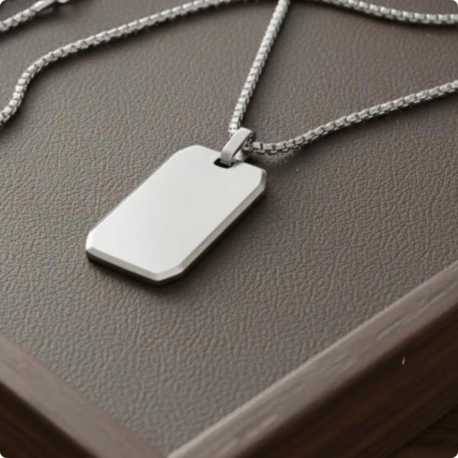 2xMirror Finish Dogs Tag Necklace Stainless Animal identity Tag Necklace Angled-Edge Fashion Jewelry Steel