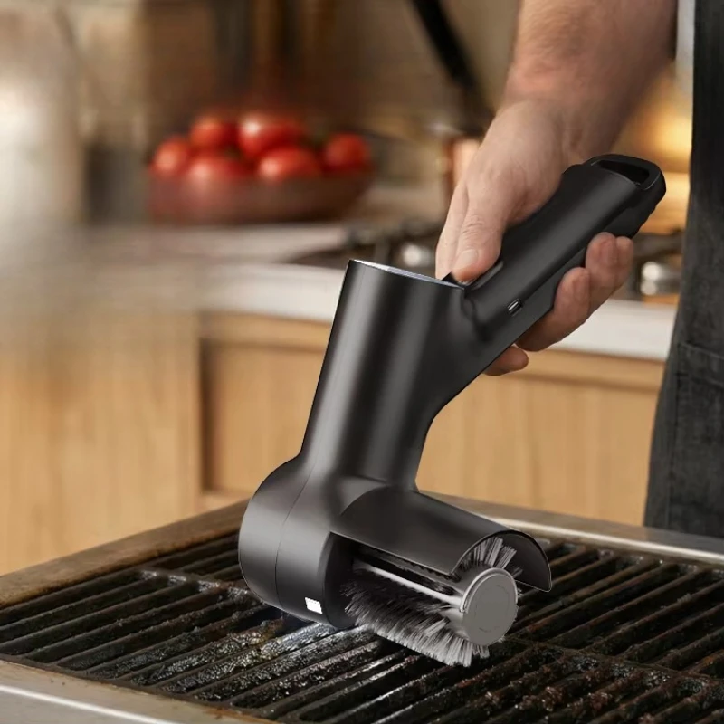 Cordless electric barbecue brush, rechargeable 360-degree rotating stainless steel barbecue cleaner with handle