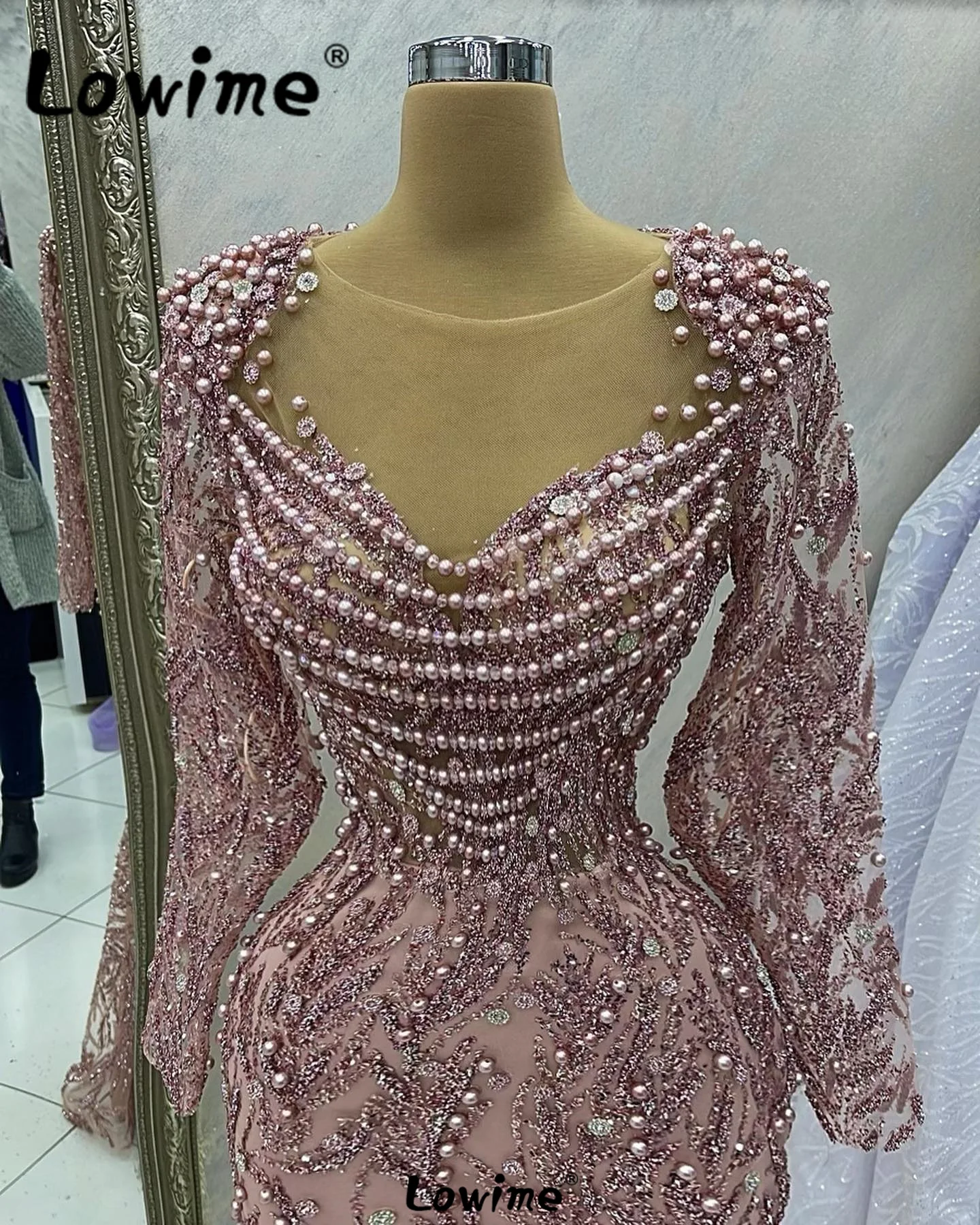 Pink Pearls Party Dress Arabic Long Sleeves Mermaid Formal Evening Gowns 2023 Robe Customized Side Slit Glitter Beaded Sequins