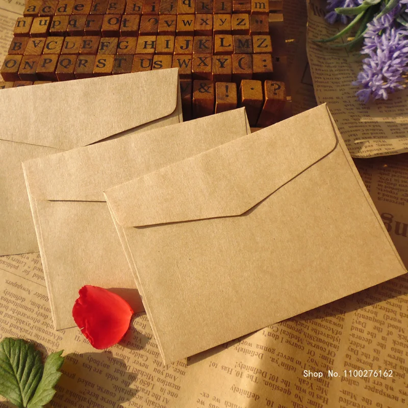 

50pcs Small Vintage Brown Solid Kraft Gift Paper Bags Mini Party Favor Paper Envelopes 10X7.5CM