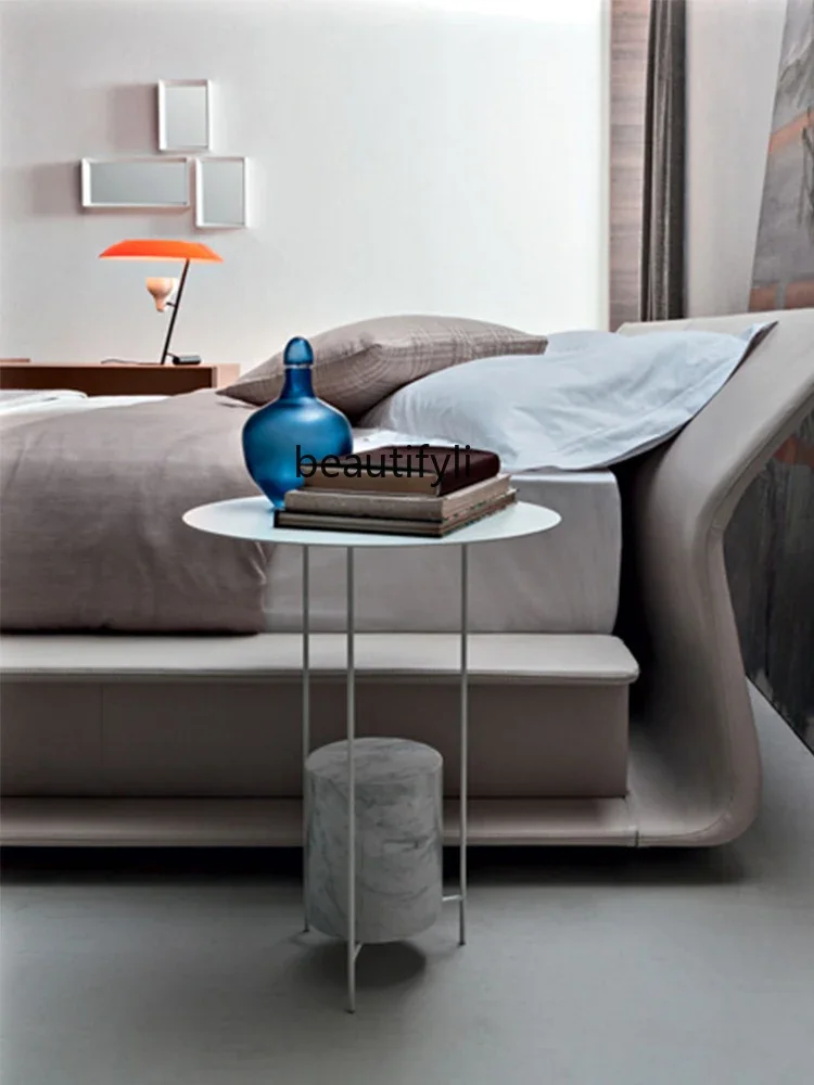 

zqxModern Light Luxury Metal Corner Table Artistic Italian Minimalist round Marble Table Simple Coffee round Table