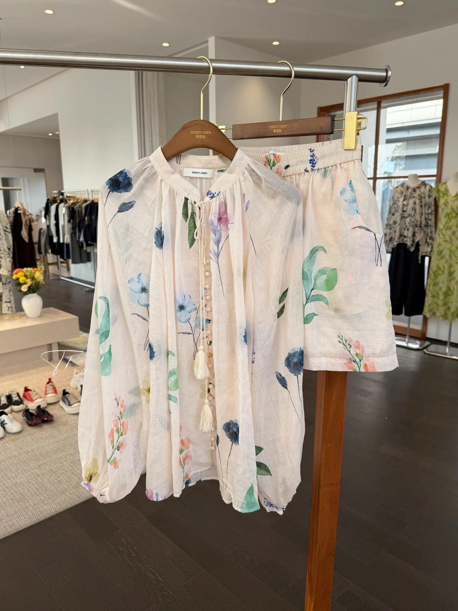 

Thoey Chen Artistic Long Sleeve Printed Linen Loose Fit Top And Shorts Set Women's Spring Summer Casual Fashion Ensemble
