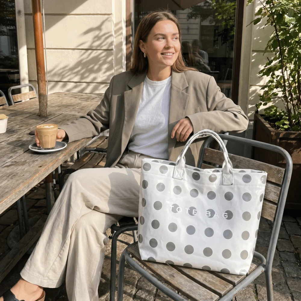 

Waterproof Polka Dot Tote Bag Soft Round Multifunctional PVC Handbag Large-Capacity Polyester Casual Shopping Bag Swimming