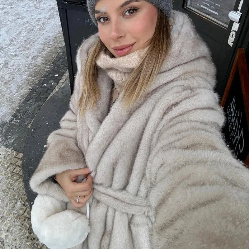 Lady Fashion Hooded Faux Fur Coat Women Plus Long Warm Thick Winter Beige Gradient Outerwear High-End Furry Belts Fur Overcoat