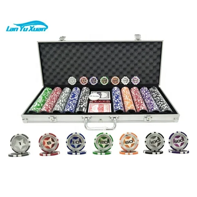 500 pcs Clay poker chips with silver aluminum case set include 2 sets poker cards and 1 white dealer