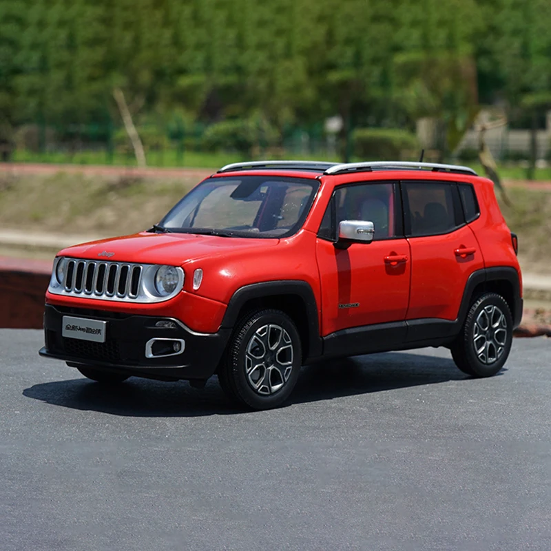 1:18 Scale Diecast Alloy Jeep Renegade Off-road Vehicle SUV Cars Toys Cars Model Classics Adult Souvenir Gifts Static Display