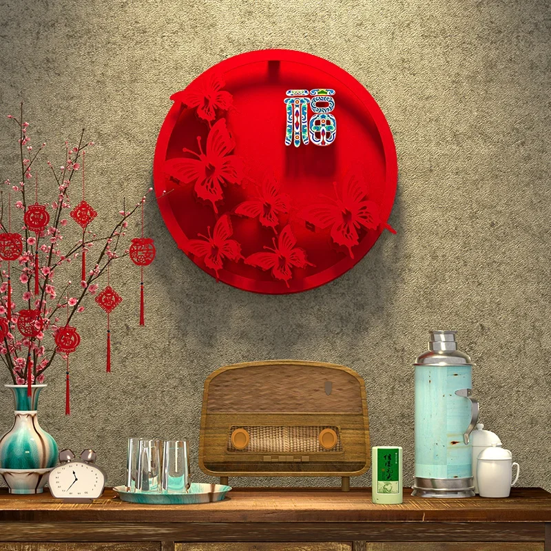 During the Chinese New Year, the lucky door will be filled with creative gold foil for couplets