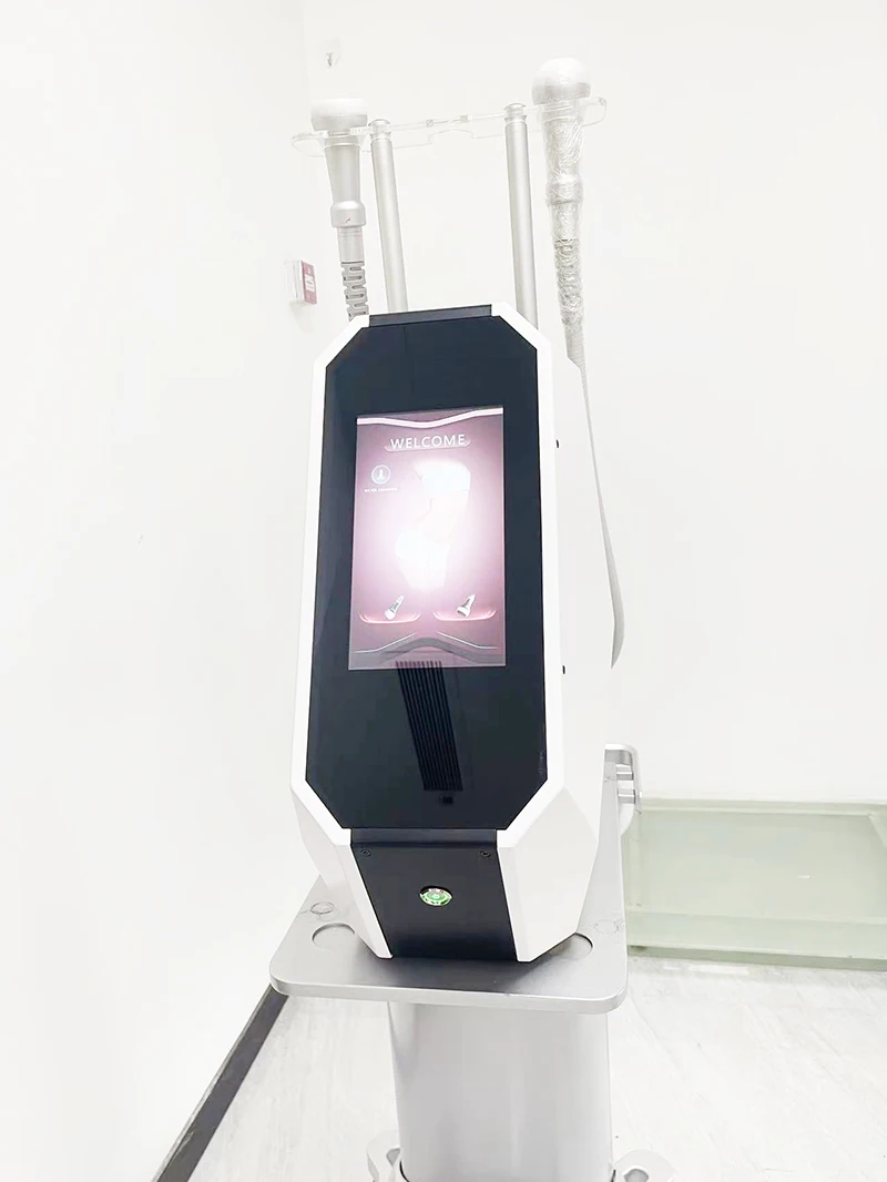 آلة Cryoskin 4.0 EMS الرائعة T-Shock العلاج البارد الساخن لتخسيس الجسم غير الغازية معدات تجميد الدهون