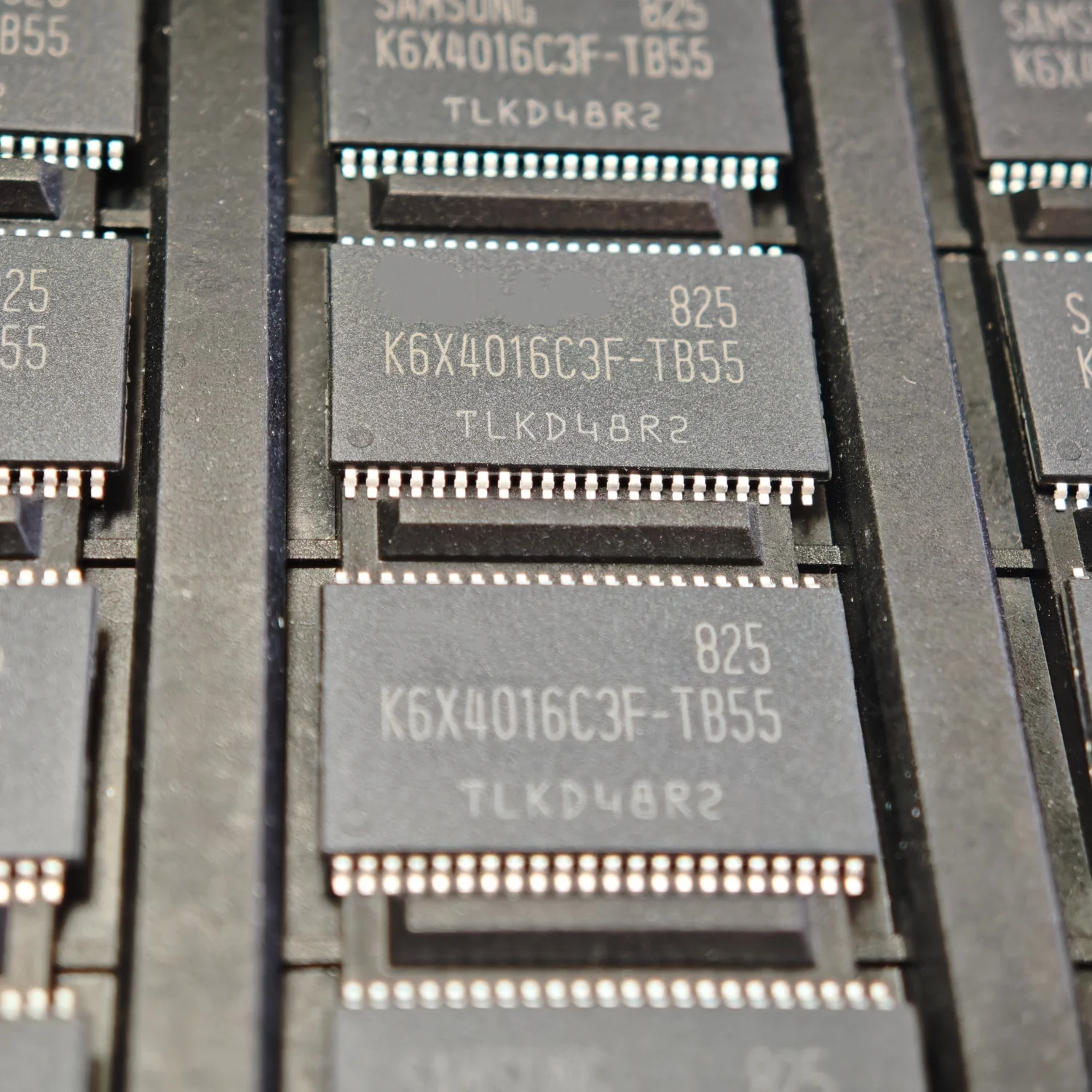 1pcs/lot K6X4016C3F-TB55 UF55 TF55 BF55 TF70 TB70 TSOP44 100% Brand New Original.