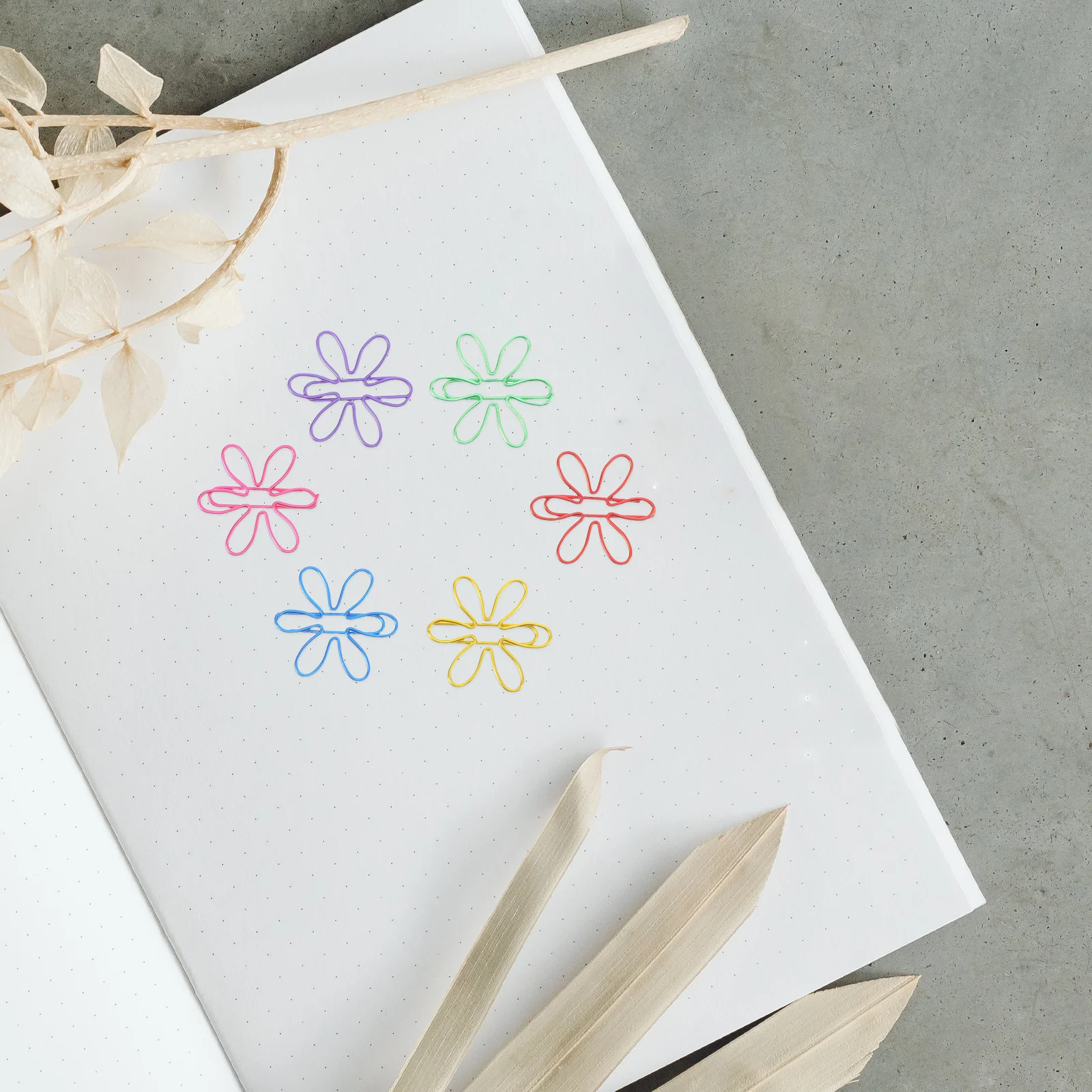 

60Pcs Sunflower Paper Clips Cute Paperclips Bookmarks Journal Planner Clips Office School Document Organizing Clip