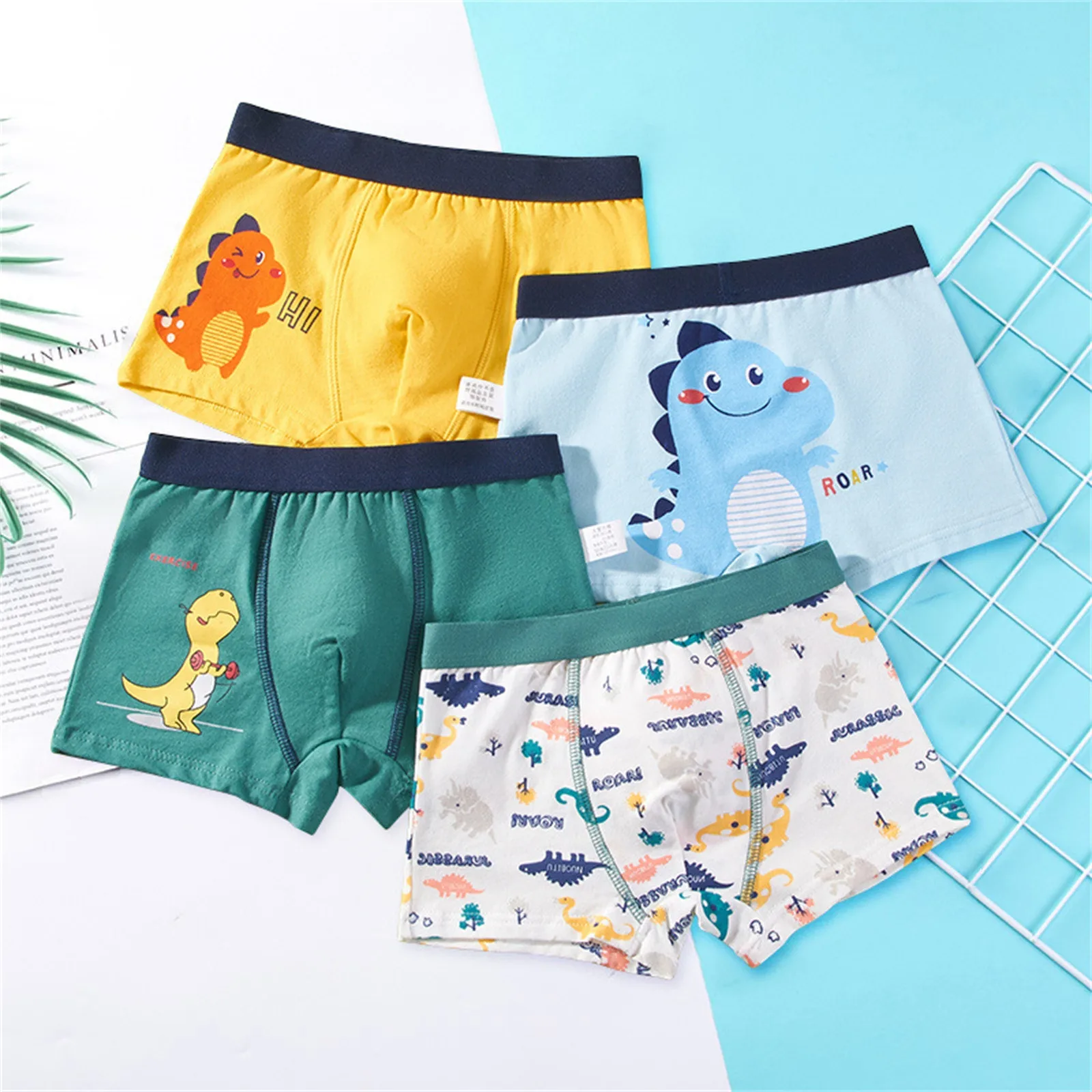 

4pcs Trunks Briefs Boys Print Boxer Briefs Cute Cartoon Dinosaur Striped Print Kids Underwear Baby Boy Shorts Teenager