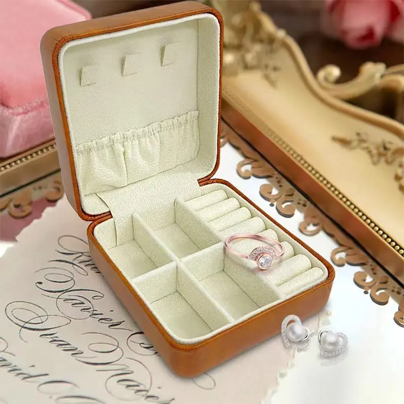 صندوق تخزين محمول متعدد الوظائف للخواتم والقلادات ، دلاية أنيقة