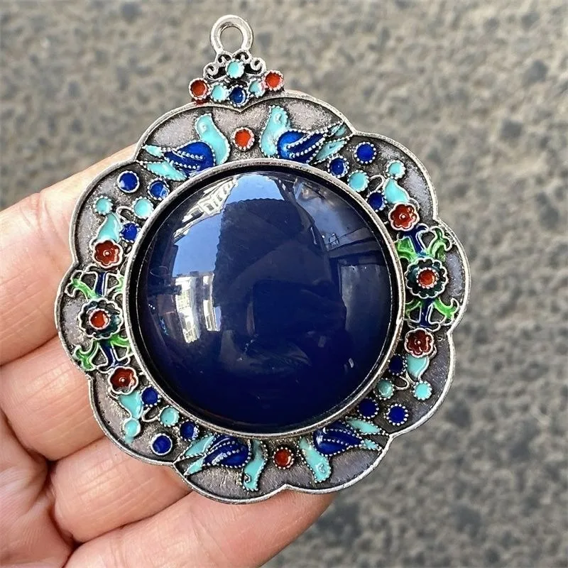 Hand‑Inlaid Heart‑Shield Pendant, Round Temperature‑Sensitive Color Changing Gem, Calming Sleep‑Aid Lucky Amulet Neck Jewelry