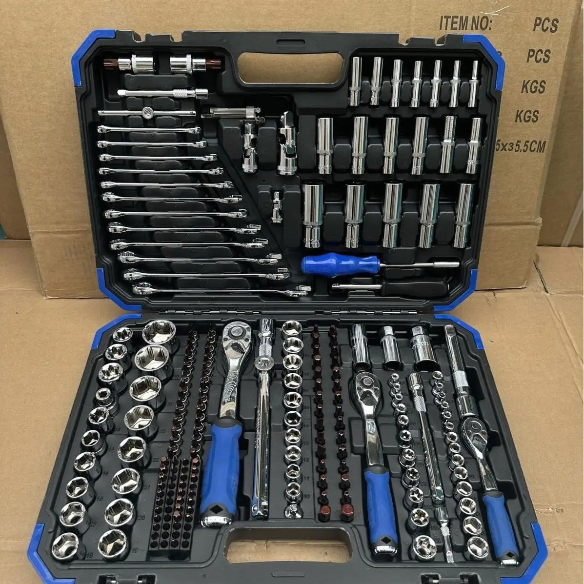 Germany imported 216 repair tool sets Auto repair car sleeve Wrench set Ratchet quick pull