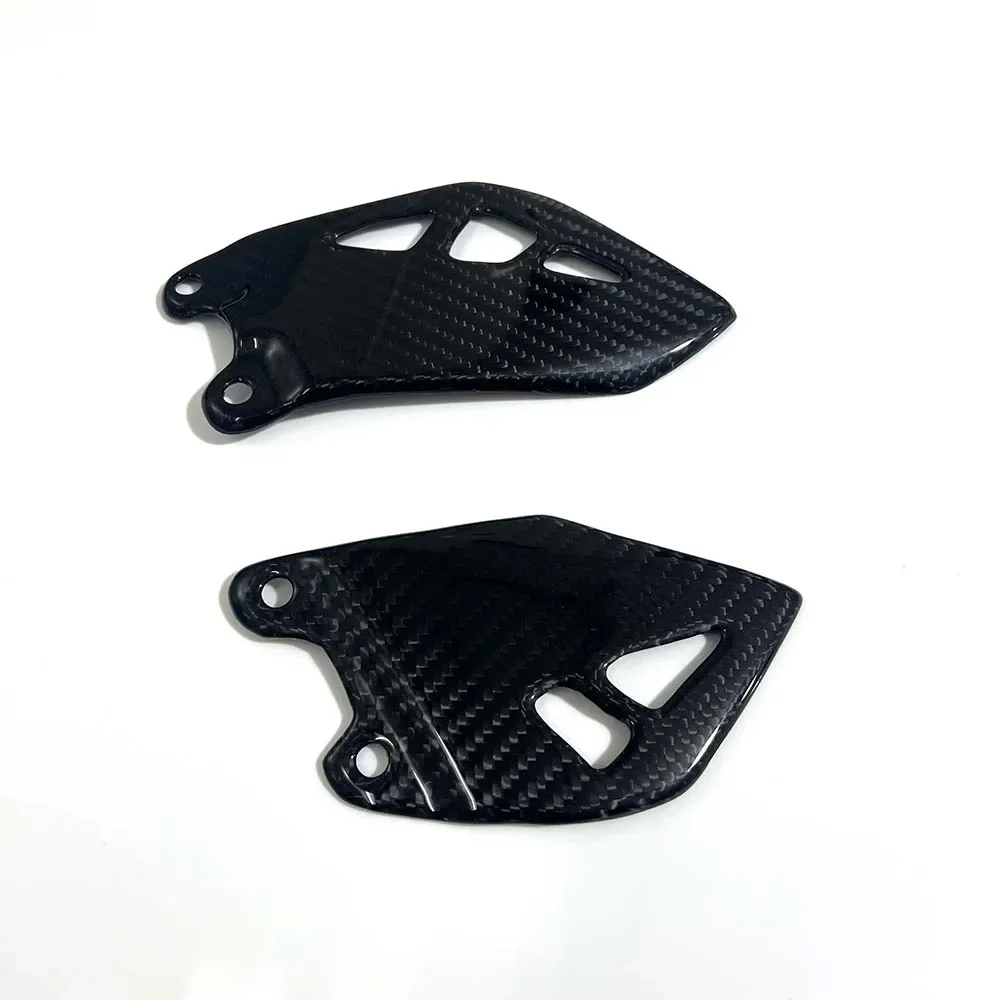 Motorcycle Carbon Fiber Heel Guards Rearset Rear Footrest Wing Plates Protector For Kawasaki ZX-10R ZX10R ZX 10R 2011-2025