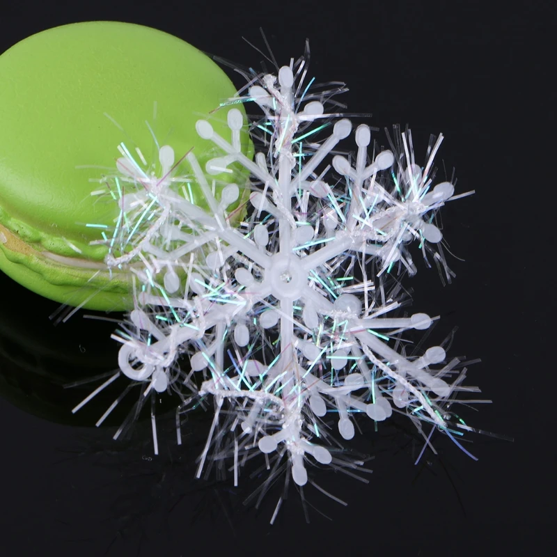 E15d Christmas Snowflake Ornements 6 PC