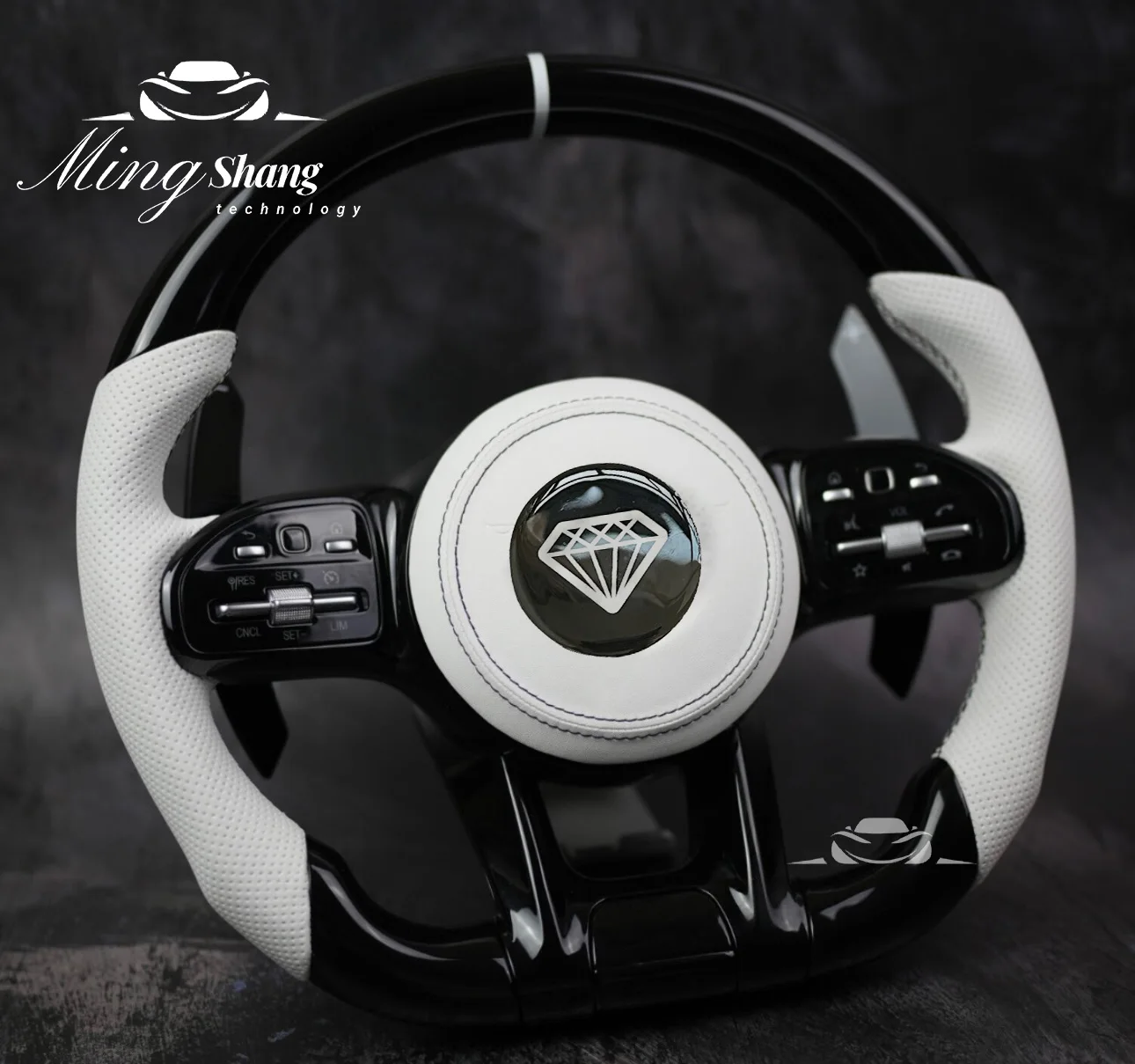 عجلة قيادة ألياف الكربون للسيارات لمرسيدس بنز W206 W205 W204 W222 W223 W212 W213 W177 W463 AMGs GT GLS63 GLE63 SL63 CLS Gls