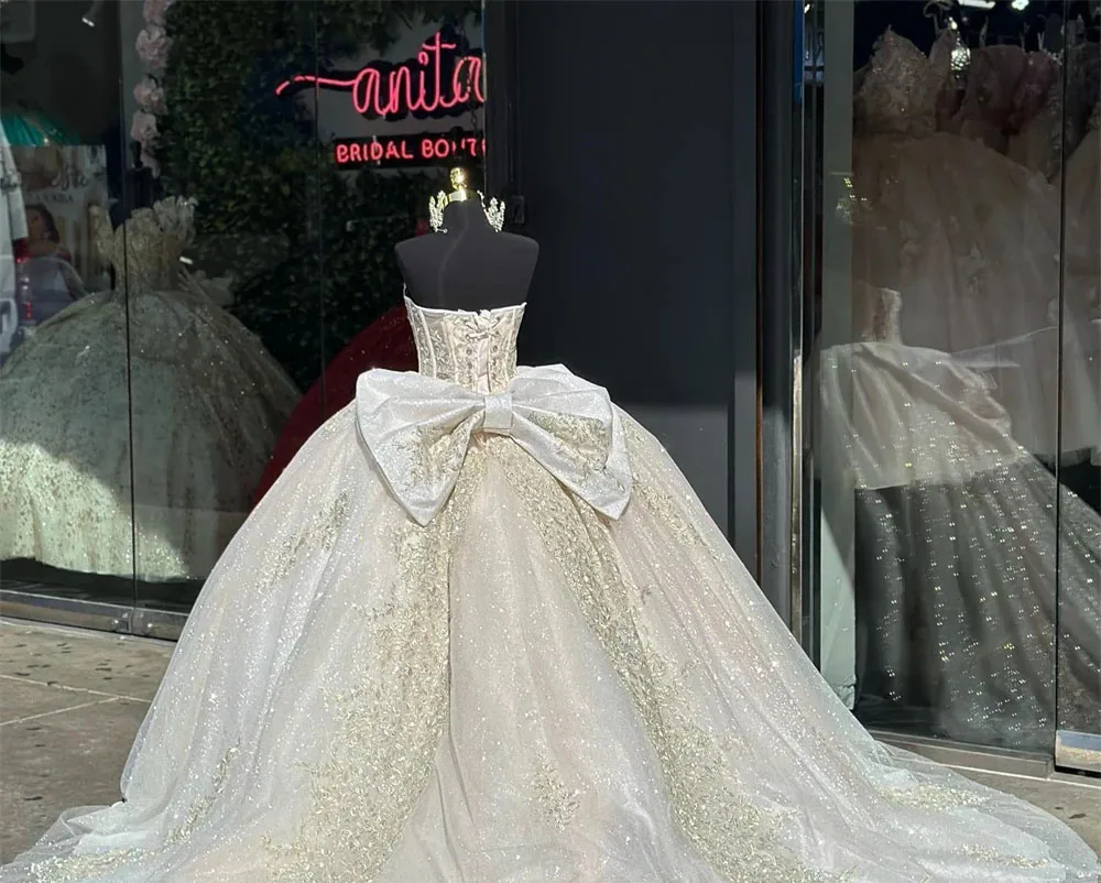 Princess Quinceanera Dresses Ball Gown Long Sleeves Tulle Appliques Crystals Sweet 16 Dresses 15 Años Custom