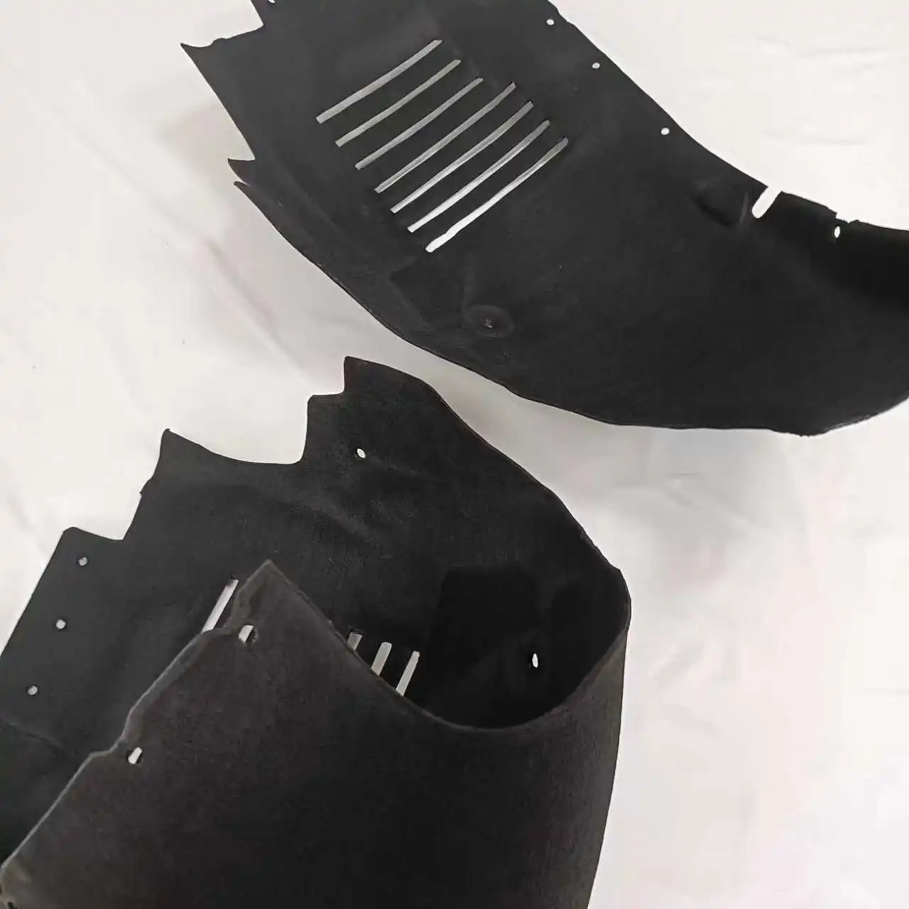 For Bentley Flying Spur Bumper Body Kit Front Wheel Brow Sand Protector Fender Inner Liner 3W0809153 3W0809154