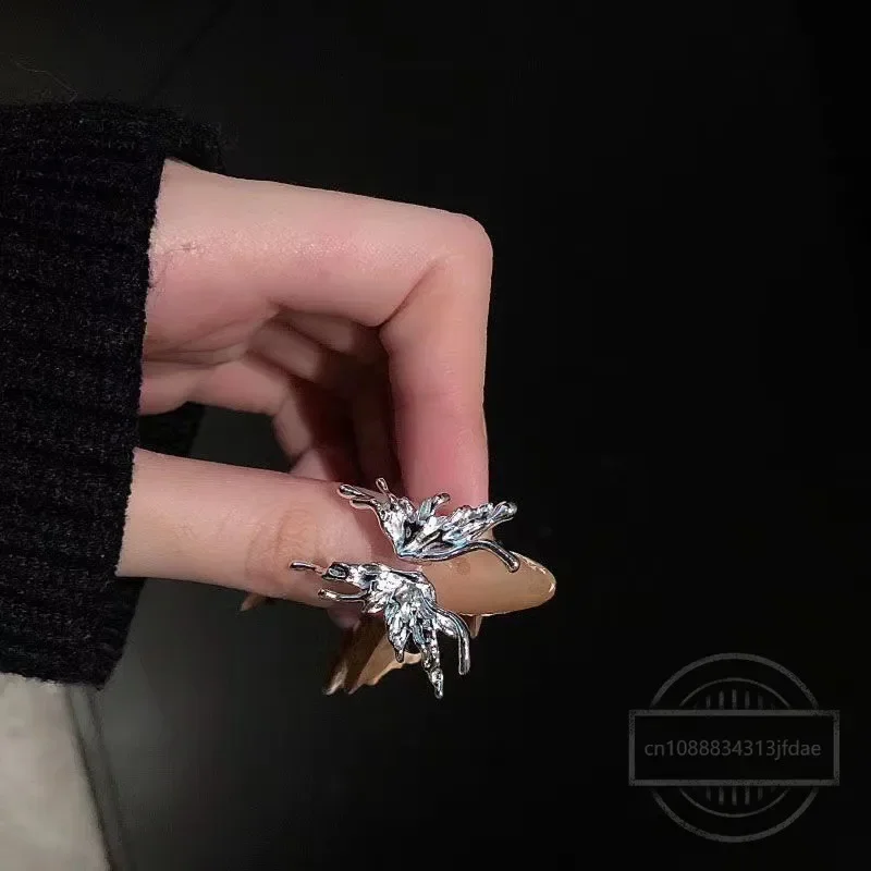 Snake Ring Micro Inlaid Zircon Wound Small Female Simplicity Minority Designer Fashion Index Finger Ring