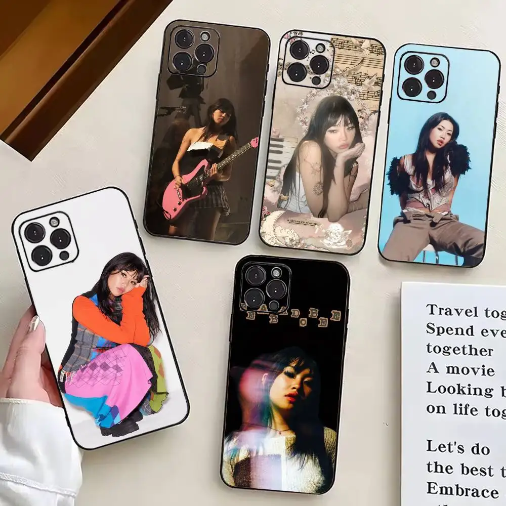 

Singer B-Beabadoobee-ES Phone Case Silicone Soft For IPhone 17 16 15 14 13 12 11 X XR Plus Pro Max Plus