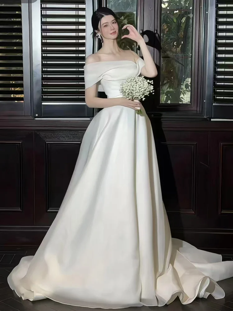 

Элегантное белое свадебное платье с драпировкой на плечах и шлейфом, для женщин, для церемоний на открытом воздухе, с длинной юбкой