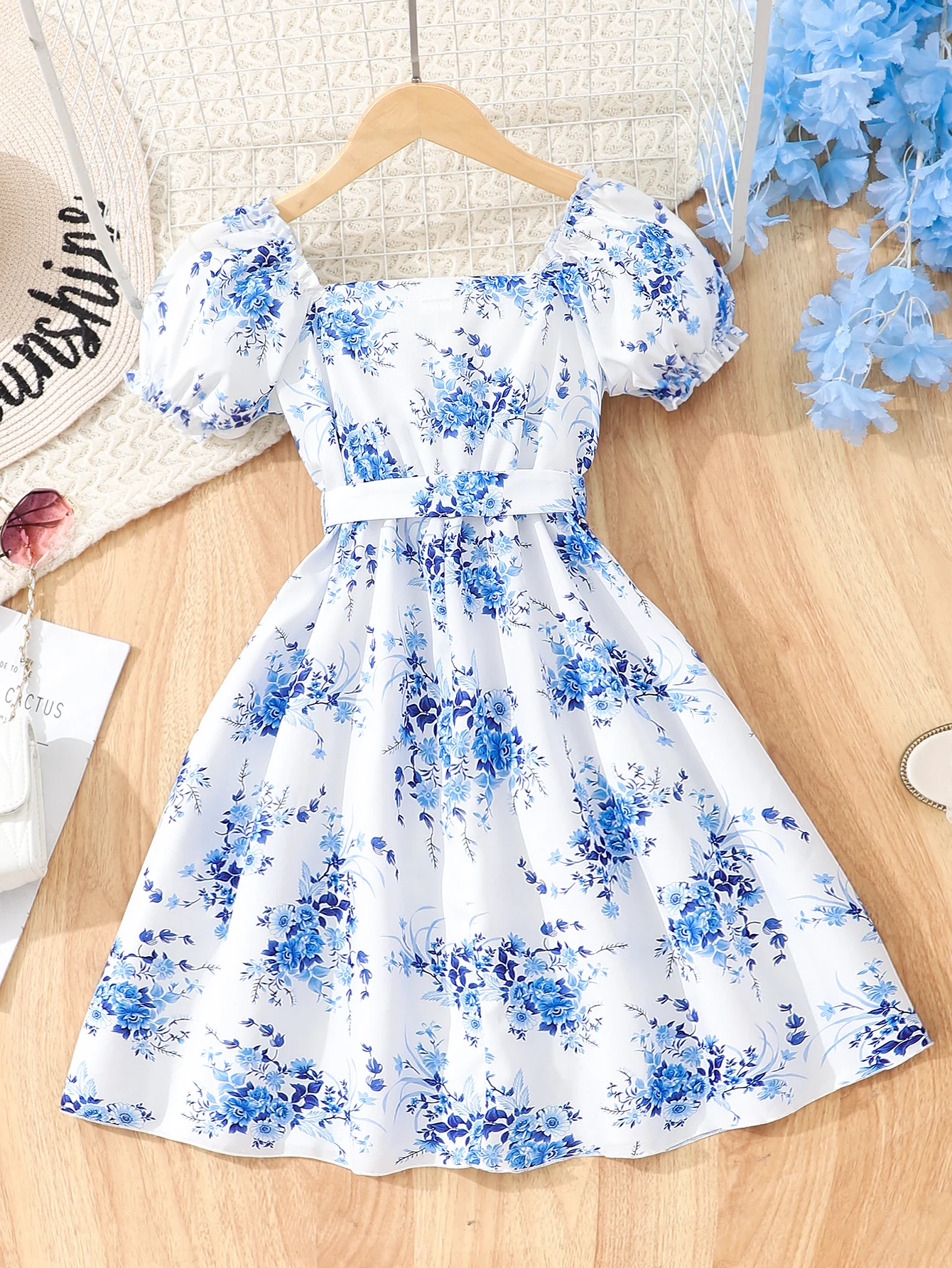 Meisjes Zomer Bubble Mouw Vierkante Hals Bloem Met Riem Jurk